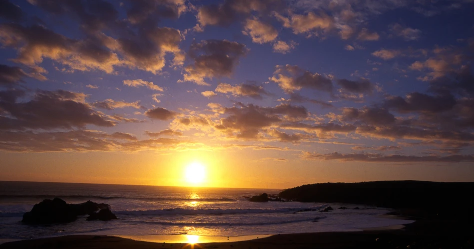 Romantic Things to Do in San Simeon for Couples: Coastal Escapes & Sunset Views